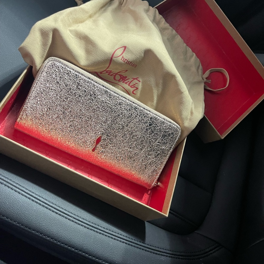 Christian louboutin. Brand new wallet